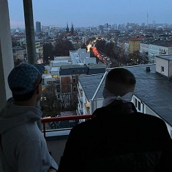 AK AUSSERKONTROLLE, Pashanim - BLN